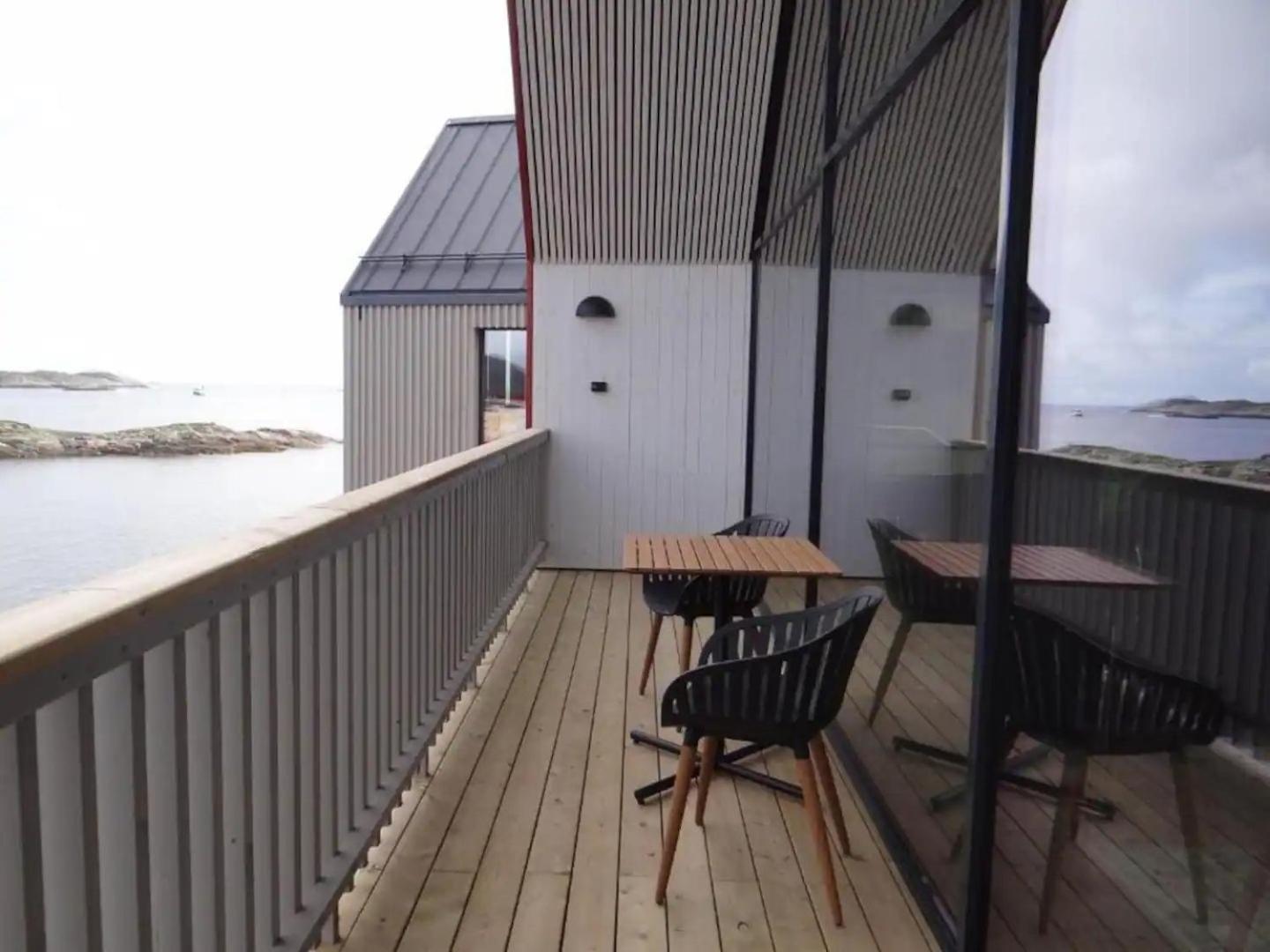 Rorbuleilighet 1J Henningsvær Exterior foto