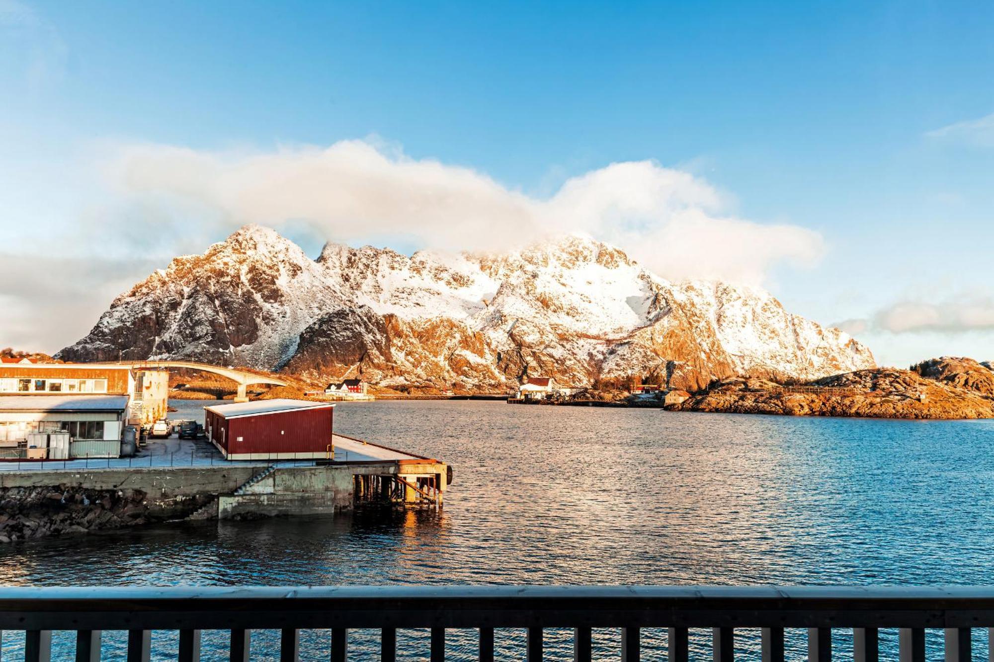 Rorbuleilighet 1J Henningsvær Exterior foto
